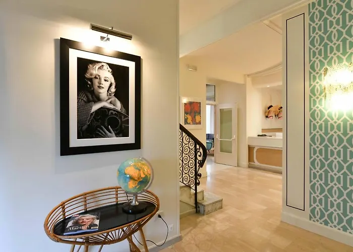 Otel Majestic 4*