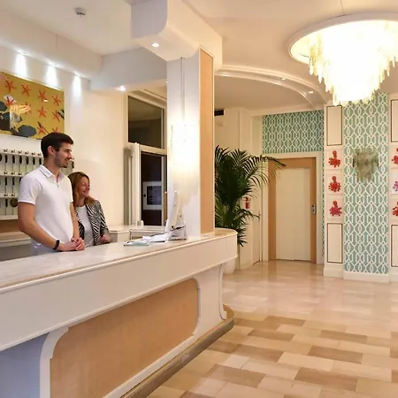 Majestic 4* Τζεσόλο Λίντο