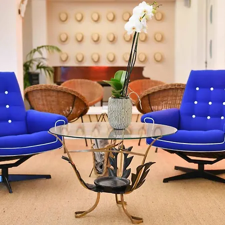 Ξενοδοχείο Majestic 4*