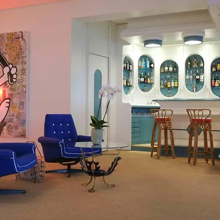 Ξενοδοχείο Majestic 4*