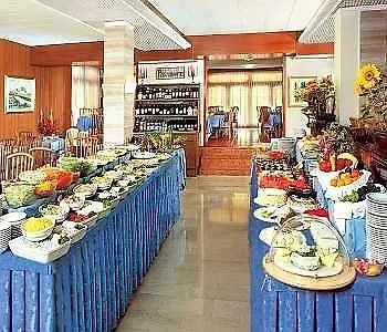 Majestic Hotel 4*