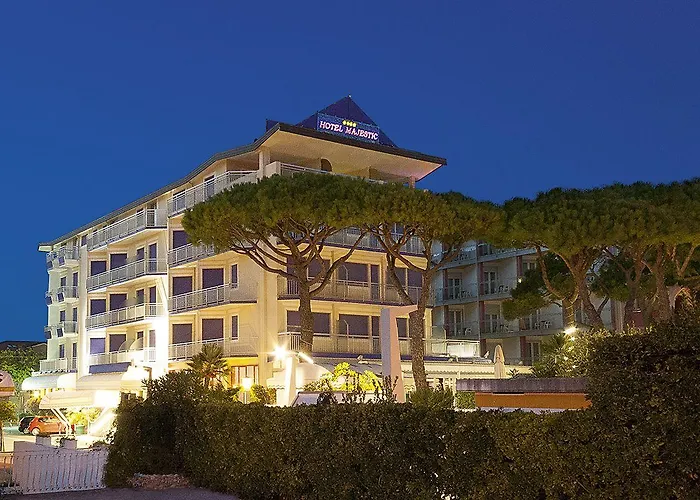 Majestic Szálloda 4*